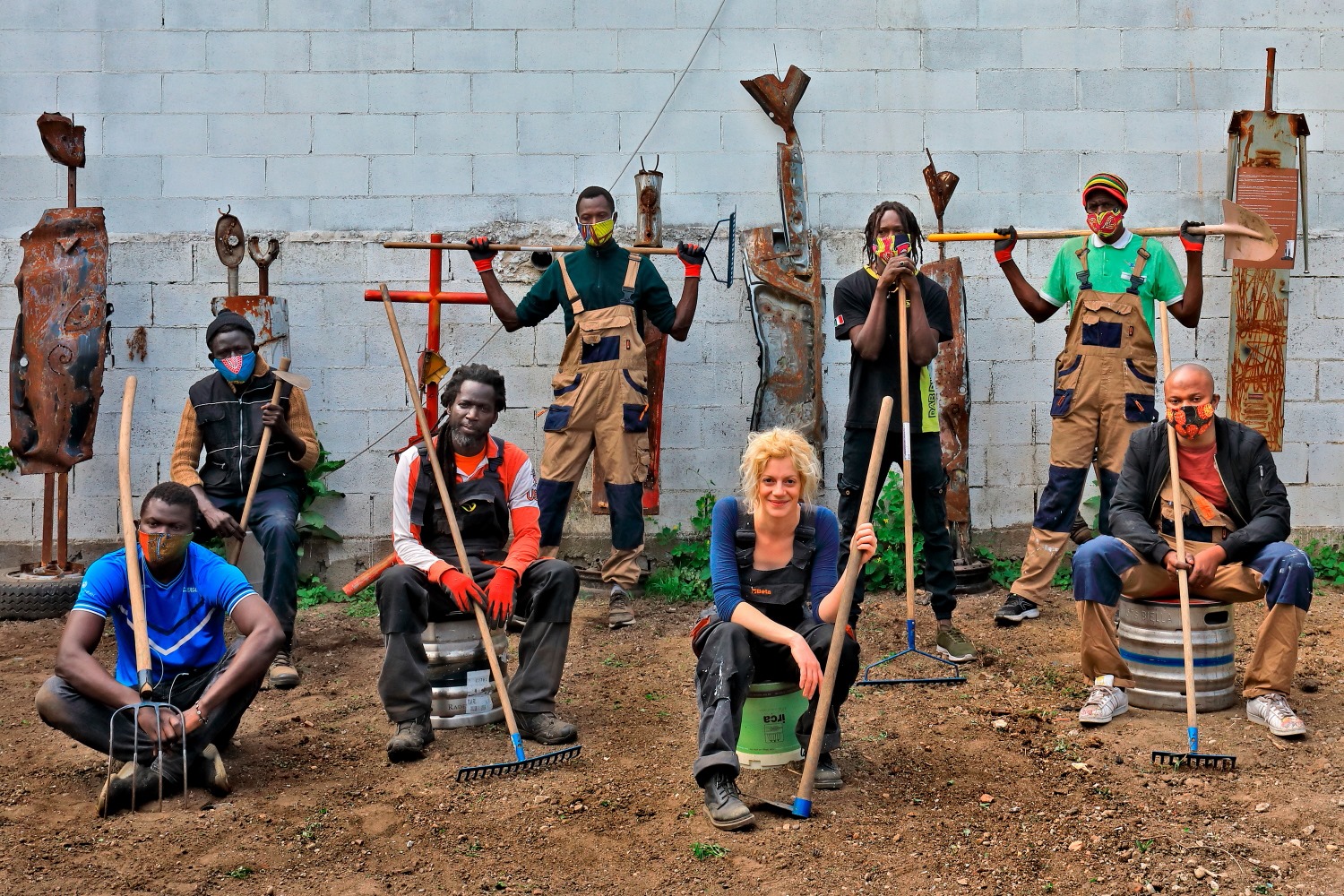 La sfida di Corvetto: un giardino solidale per chi vive la periferia -  Frontiere News